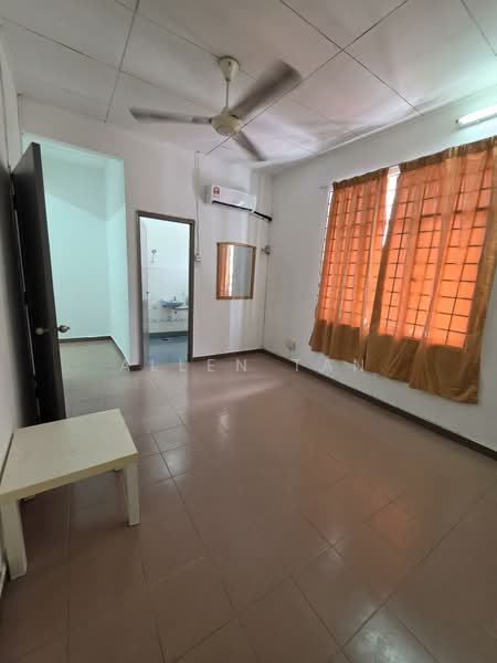 2-storey Terraced House for Rent in Kelana Jaya (Petaling Jaya) - Allen Tan - Interior - PropertyGuru.com.my