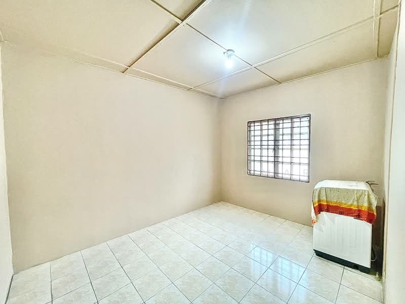 2-storey Terraced House for Sale in Taman Sri Muda (Shah Alam) - Nur Alia Omar - Interior - PropertyGuru.com.my