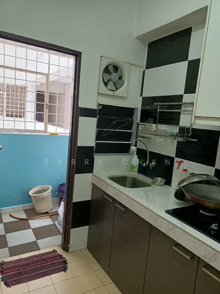 Service Residence for Sale at Avelon Tower @ Plaza Medan Putra - BARRY CHAN - Kitchen - PropertyGuru.com.my