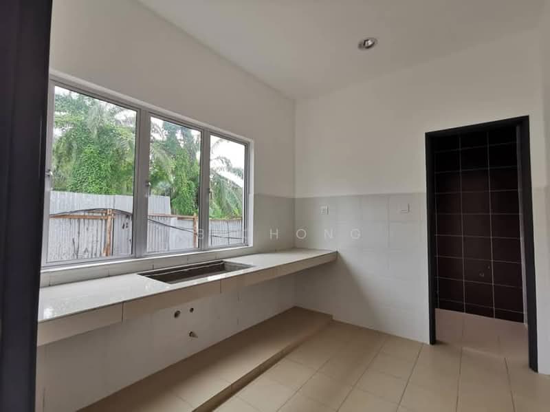 2-storey Terraced House for Sale in Dengkil (Selangor) - FB Chong - Kitchen - PropertyGuru.com.my