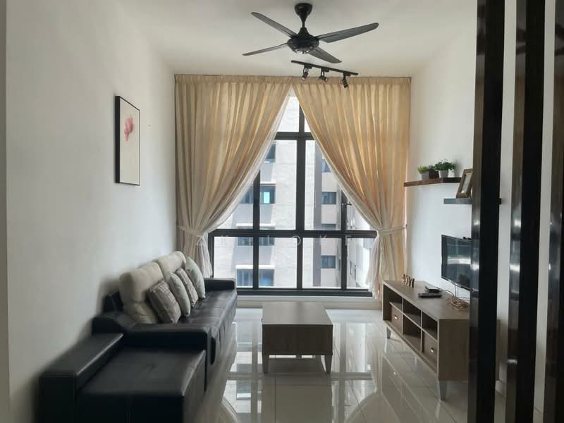 Servis Apartment untuk Dijual di Setia Sky 88 - ZK Loke - Living Room - PropertyGuru.com.my