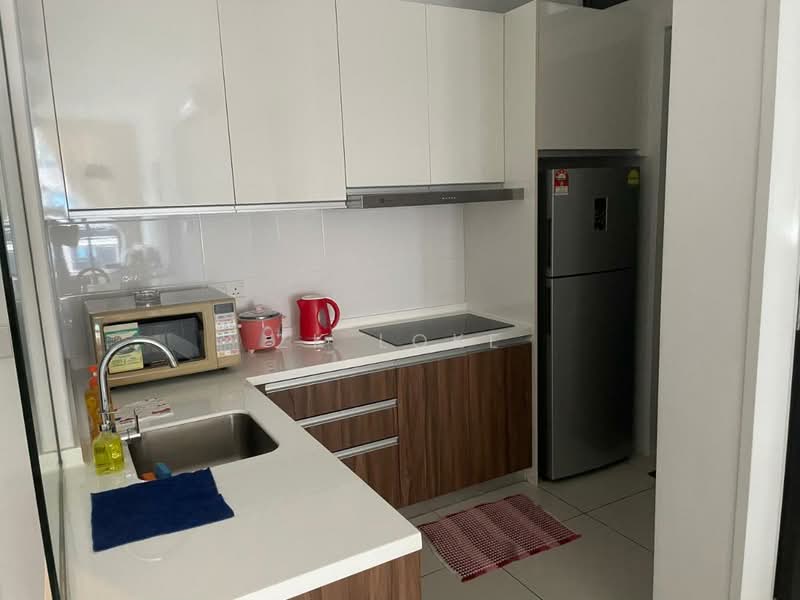 Servis Apartment untuk Dijual di Setia Sky 88 - ZK Loke - Kitchen - PropertyGuru.com.my