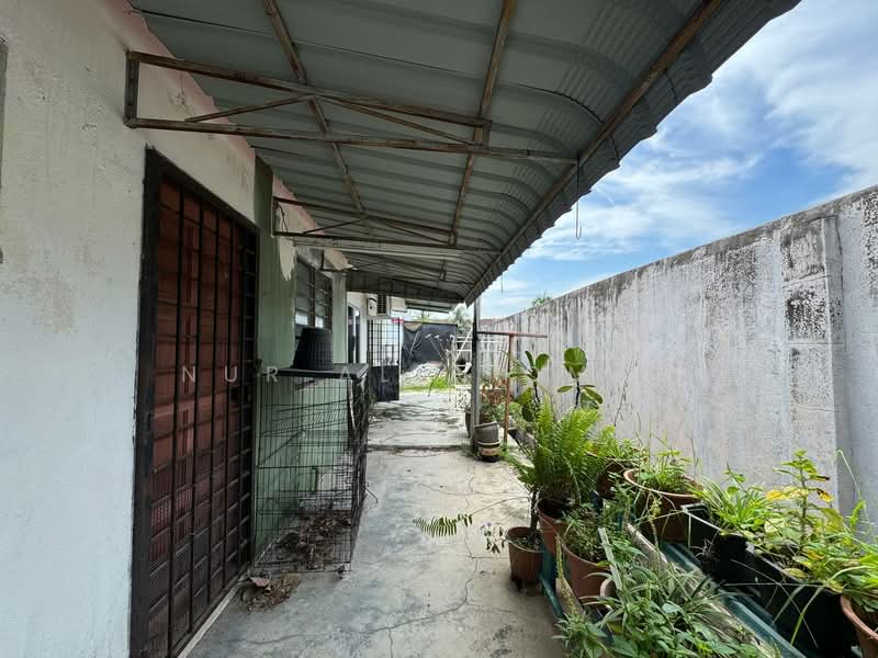 Rumah Teres 1 Tingkat untuk Dijual di Klang (Selangor) - Nur Alia Omar - Exterior - PropertyGuru.com.my