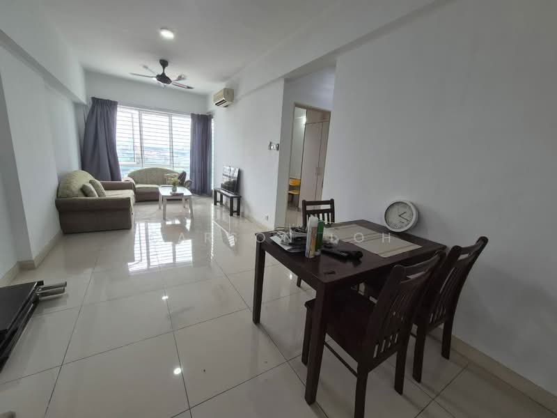 Service Residence for Sale at Tiara Mutiara / The Crown - Carson Loh - Living Room - PropertyGuru.com.my
