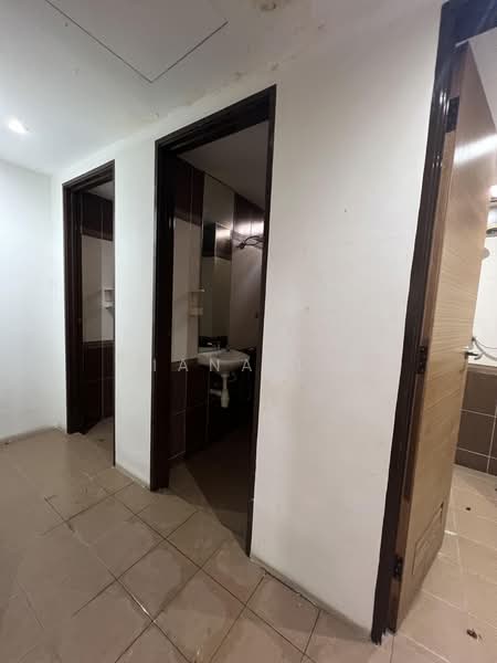 Shop for Sale in Danau Kota (Setapak) - Ciana Lim - Bathroom - PropertyGuru.com.my