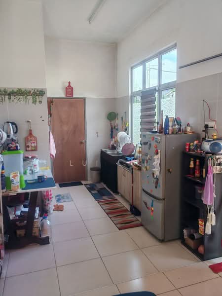 Rumah Banglo untuk Dijual di Kulai (Johor) - Lui Lui - Kitchen - PropertyGuru.com.my