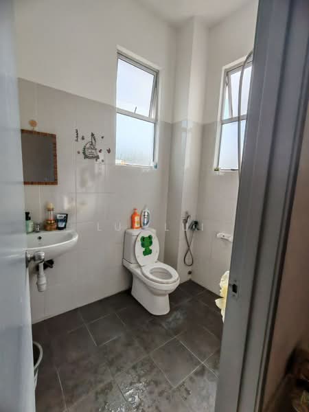Rumah Banglo untuk Dijual di Kulai (Johor) - Lui Lui - Bathroom - PropertyGuru.com.my