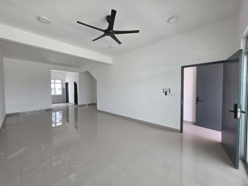 2-storey Terraced House for Sale in Kulai (Johor) - Grace Chiew - Living Room - PropertyGuru.com.my