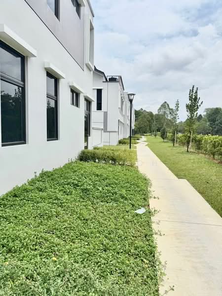 Rumah Teres 2 Tingkat untuk Dijual di Taman Mount Austin (Tebrau) - Jace Loh - Exterior - PropertyGuru.com.my