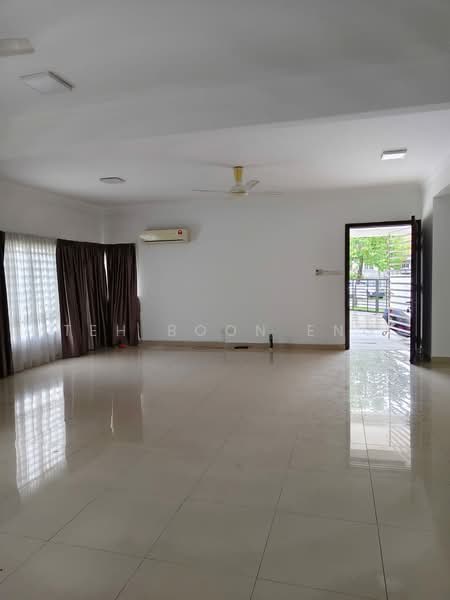 Semi-Detached House for Sale in Bandar Seri Coalfields (Ijok) - Teh Boon Eng - Living Room - PropertyGuru.com.my