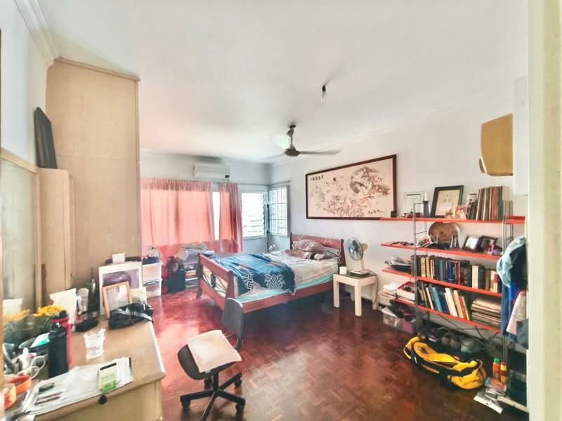 Semi-Detached House for Sale in Taman Lucky (Bangsar) - Shalini Kantan - Bedroom - PropertyGuru.com.my