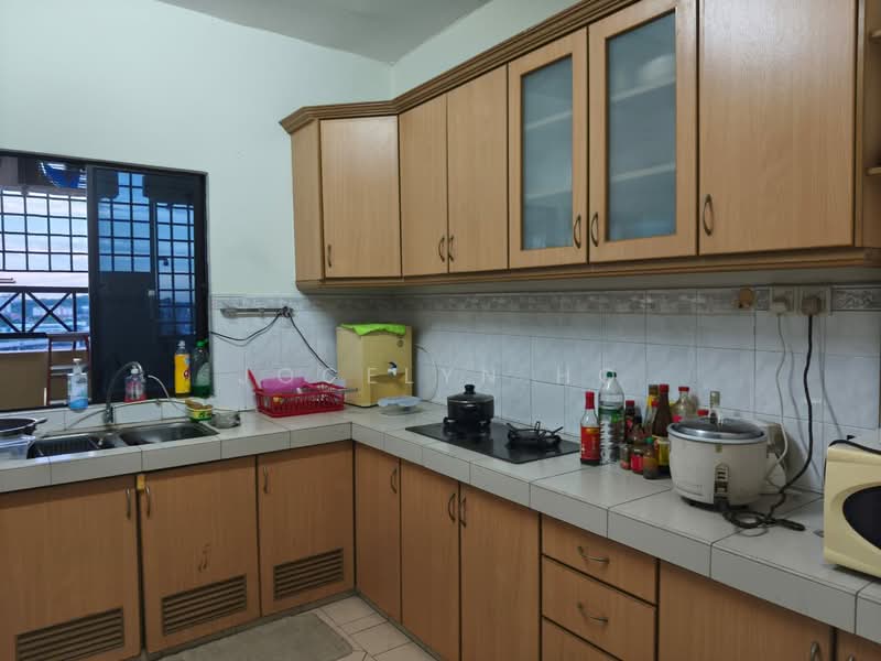 Condominium for Rent at Vista Komanwel C - Jocelyn Ho - Kitchen - PropertyGuru.com.my