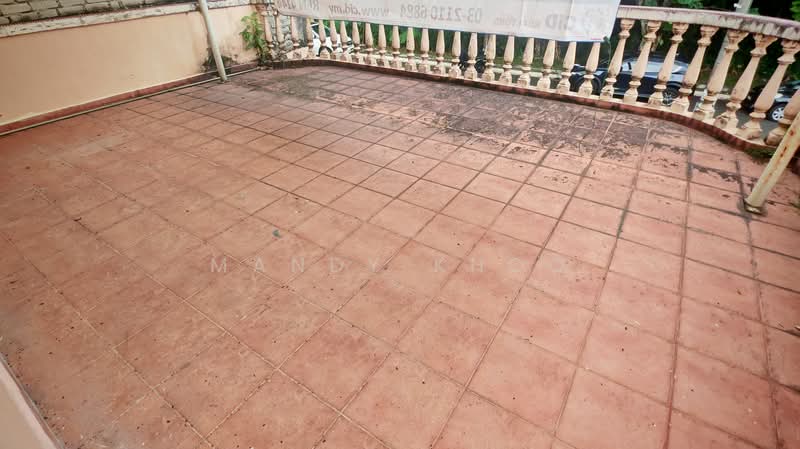 Rumah Teres 2 Tingkat untuk Dijual di Taman Melawati (Ulu Kelang) - Mandy Khoo - Balcony - PropertyGuru.com.my