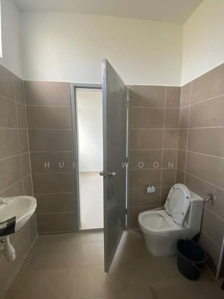Rumah Teres 2 Tingkat untuk Dijual di Taman Ponderosa (Johor Bahru) - Huily Woon - Bathroom - PropertyGuru.com.my