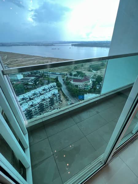 Service Residence for Rent at Paragon Residences @ Straits View - Yoland . - Balcony - PropertyGuru.com.my