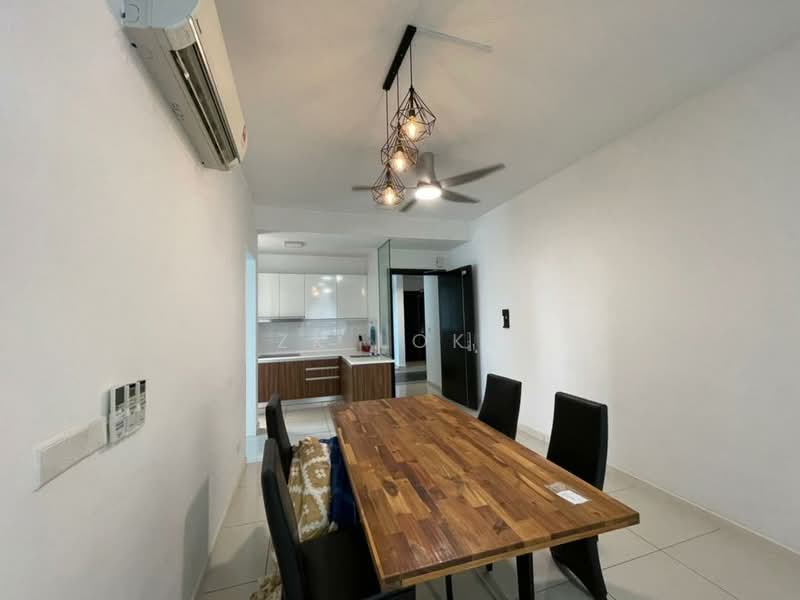 Servis Apartment untuk Dijual di Setia Sky 88 - ZK Loke - Kitchen - PropertyGuru.com.my