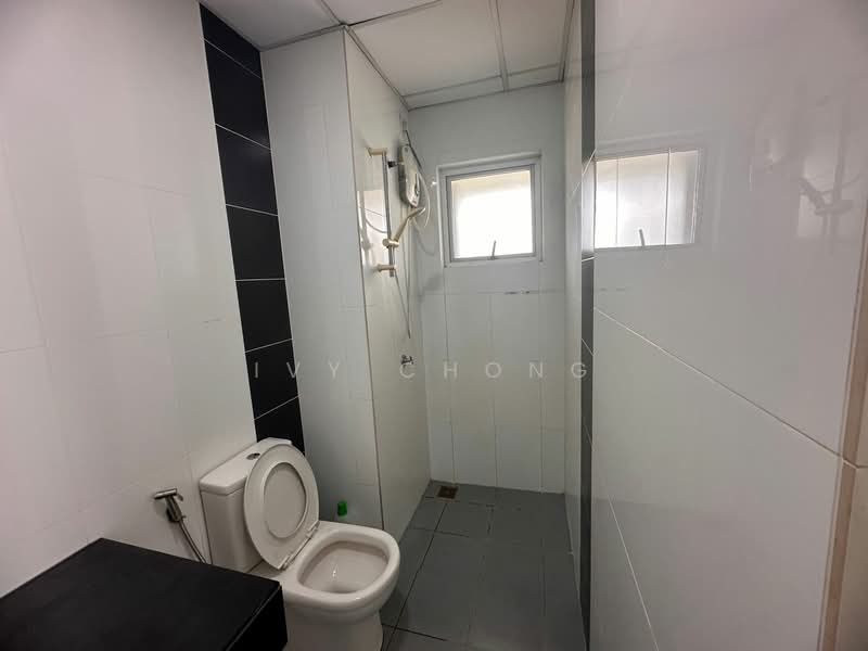 Condominium for Rent at The Wharf Residence - Ivy Chong - Bathroom - PropertyGuru.com.my