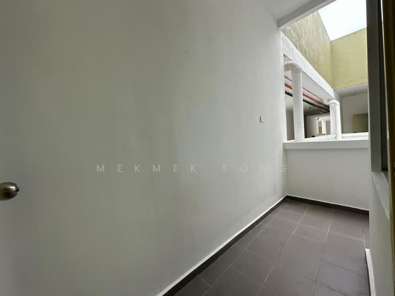 Apartment for Sale at Seri Molek Perdana - MekMek Fong - PropertyGuru.com.my