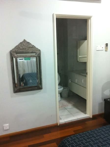Kondominium untuk Dijual di Corinthian Condominium - Jaysen See - Bathroom - PropertyGuru.com.my