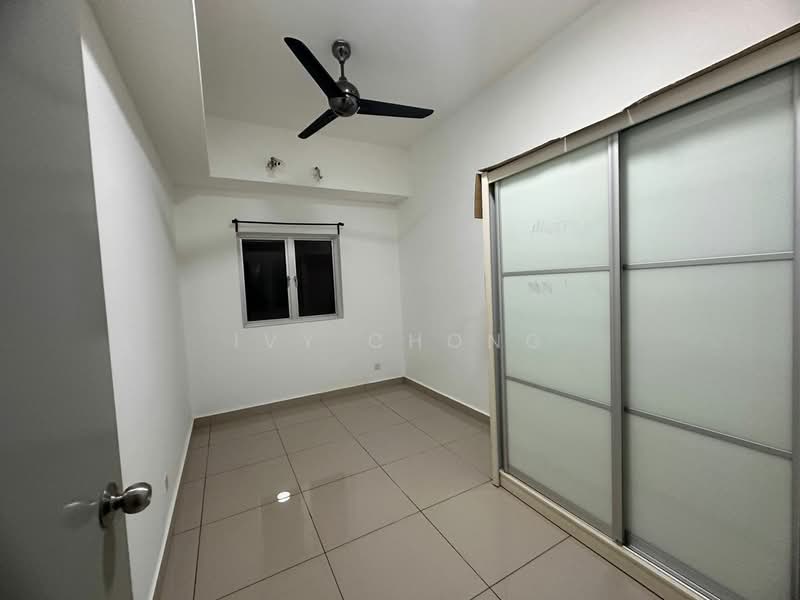 Kondominium untuk Disewa di The Wharf Residence - Ivy Chong - Bedroom - PropertyGuru.com.my