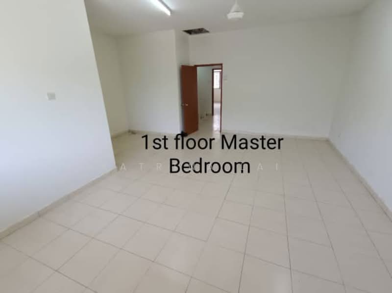 Rumah Teres 2 Tingkat untuk Dijual di Taman Jelok Impian (Kajang) - Katrina Lai - Master Bedroom - PropertyGuru.com.my