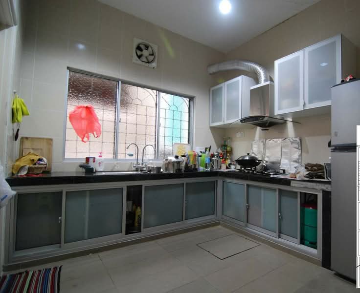 Rumah Teres 2-Tingkat untuk Dijual di Usj 9 (Subang Jaya) - Soh Ping - Kitchen - PropertyGuru.com.my