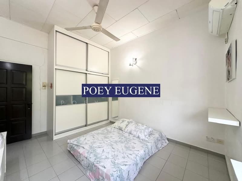 Rumah Teres 2 Tingkat untuk Dijual di Gelugor (Penang) - Poey Eugene - Bedroom - PropertyGuru.com.my