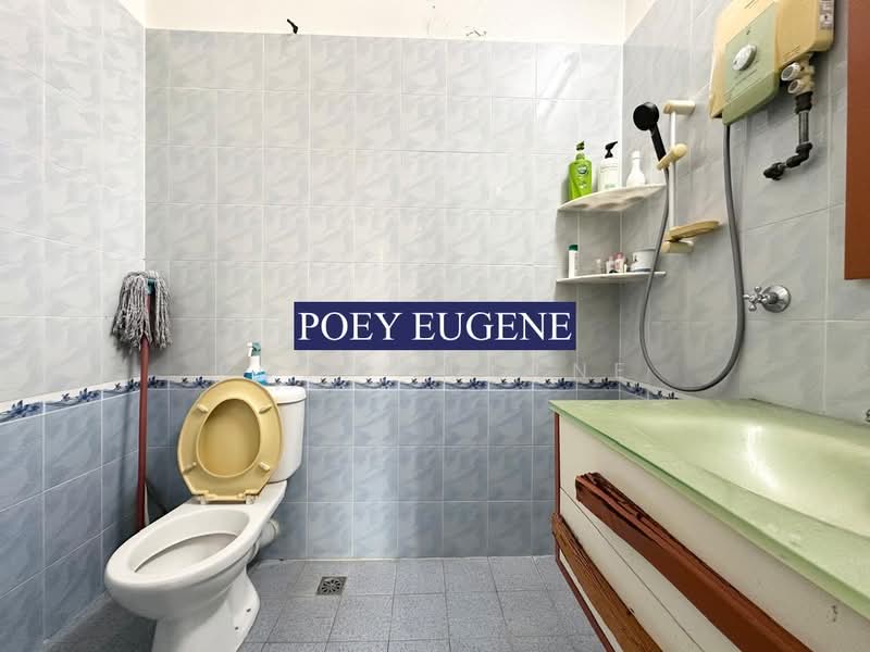 Rumah Teres 2 Tingkat untuk Dijual di Gelugor (Penang) - Poey Eugene - Bathroom - PropertyGuru.com.my