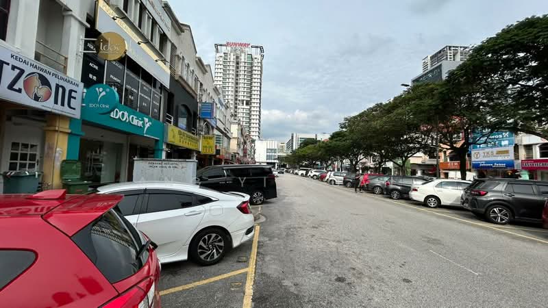Shop for Sale in Dataran Sunway (Kota Damansara) - Ang Yi Quan - Exterior - PropertyGuru.com.my