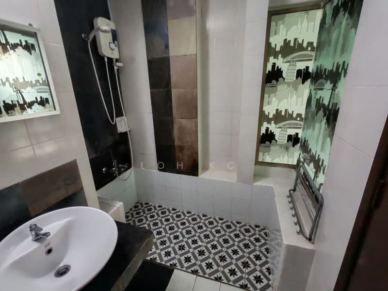 Service Residence for Rent at Ritze Perdana 1 - Loh KC - Bathroom - PropertyGuru.com.my