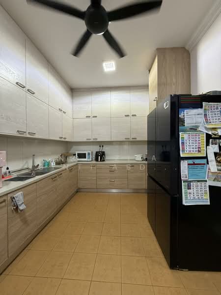 2-storey Terraced House for Sale in Denai Alam (Shah Alam) - Norazila Binti Abdul Rahim - Kitchen - PropertyGuru.com.my