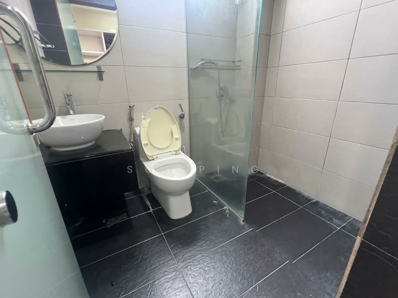 Rumah Teres 2 Tingkat untuk Dijual di Usj 11 (Subang Jaya) - Soh Ping - Bathroom - PropertyGuru.com.my