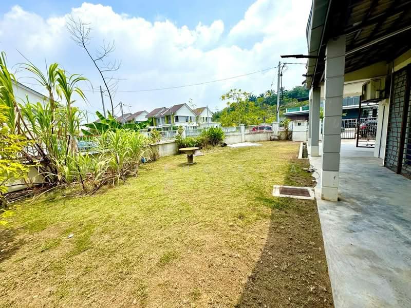 2-storey Terraced House for Sale in Shah Alam (Selangor) - SITI KHAIRIYAH JAAFAR - Exterior - PropertyGuru.com.my