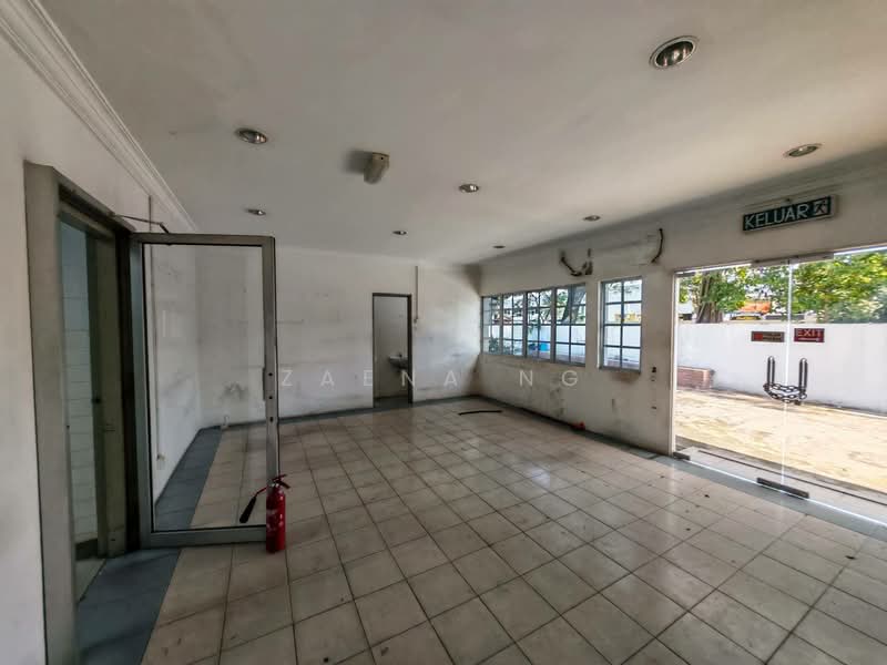 Warehouse for Rent in Seksyen 16 (Shah Alam) - Zaena Ng - PropertyGuru.com.my