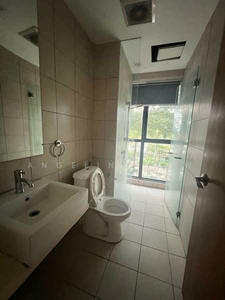 Service Residence for Rent at Setia SKY Residences - Angeline LIEW - Bathroom - PropertyGuru.com.my