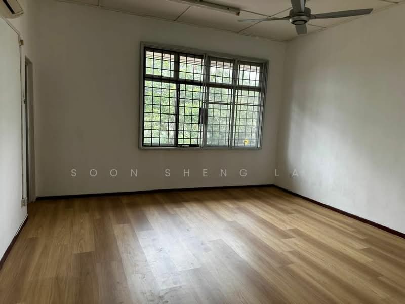 Rumah Teres 2 Tingkat untuk Dijual di Mahkota Cheras (Cheras) - Soon Sheng Law - Living Room - PropertyGuru.com.my