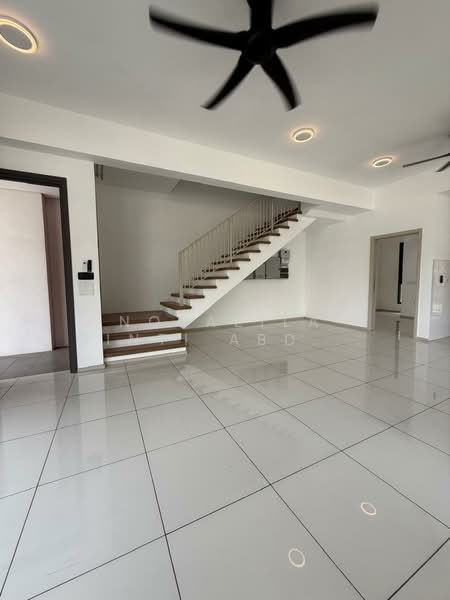 2-storey Terraced House for Sale in Denai Alam (Shah Alam) - Norazila Binti Abdul Rahim - Living Room - PropertyGuru.com.my