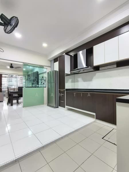 2-storey Terraced House for Rent in Taman Setia Indah (Tebrau) - Alan Tia - Kitchen - PropertyGuru.com.my