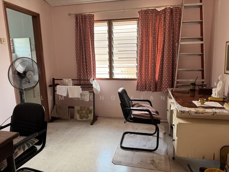 Bungalow for Sale in Ampang Jaya (Ampang) - Lim Beng Kian . - Study - PropertyGuru.com.my