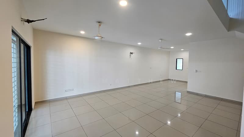 2-storey Terraced House for Sale in Nilai (Negeri Sembilan) - Joe Matthew - Living Room - PropertyGuru.com.my