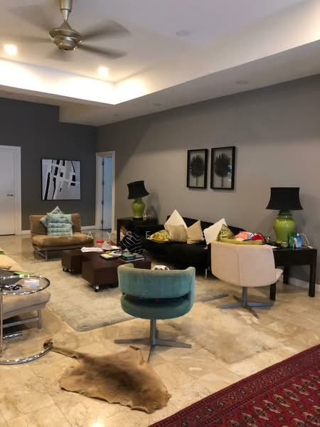 Kondominium untuk Dijual di Corinthian Condominium - Jaysen See - Living Room - PropertyGuru.com.my
