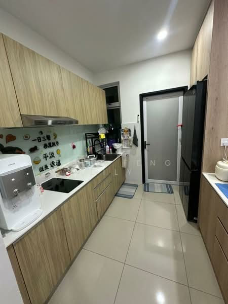 Service Residence for Sale at Meridin Bayvue Serviced Apartment - Coco Feng Lily - PropertyGuru.com.my