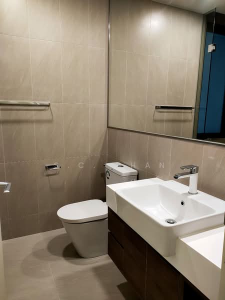 Servis Apartment untuk Disewa di ViiA Residences - S.C. Chan - Bathroom - PropertyGuru.com.my