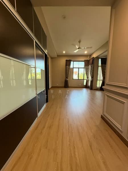 Semi-Detached House for Sale in Bukit Jelutong (Shah Alam) - Norazila Binti Abdul Rahim - Interior - PropertyGuru.com.my