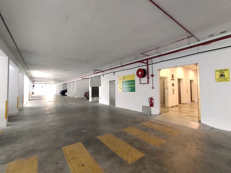 Pangsapuri untuk Disewa di Idaman Abadi - KK HEW - Car Park - PropertyGuru.com.my