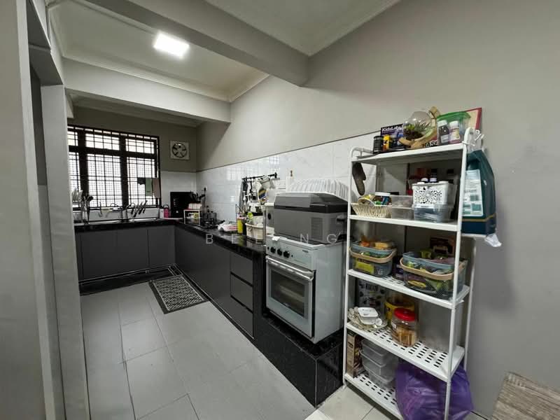 2-storey Terraced House for Sale in Taman Sri Pulai Perdana (Skudai) - Bee Ng - Kitchen - PropertyGuru.com.my