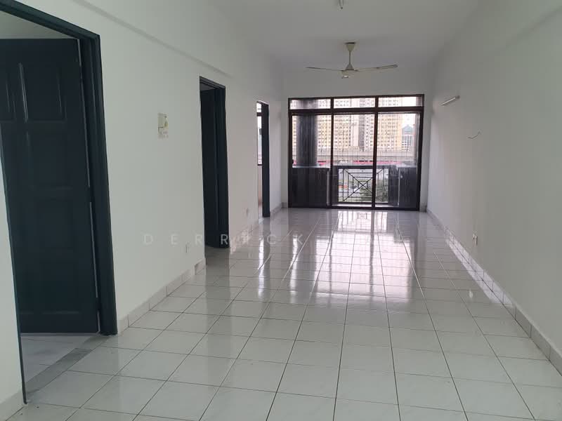 Apartment for Sale at Mutiara Serdang (Turf View) - Derrick Lau - Interior - PropertyGuru.com.my