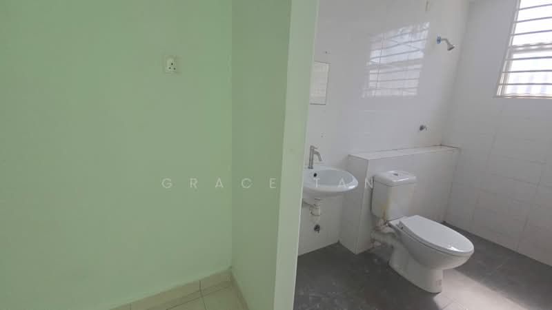 Rumah Teres 3 Tingkat untuk Disewa di Taman Bangi Avenue (Bangi) - Grace Tan - PropertyGuru.com.my
