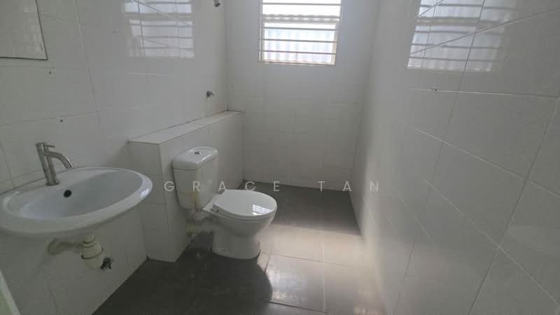 Rumah Teres 3 Tingkat untuk Disewa di Taman Bangi Avenue (Bangi) - Grace Tan - PropertyGuru.com.my