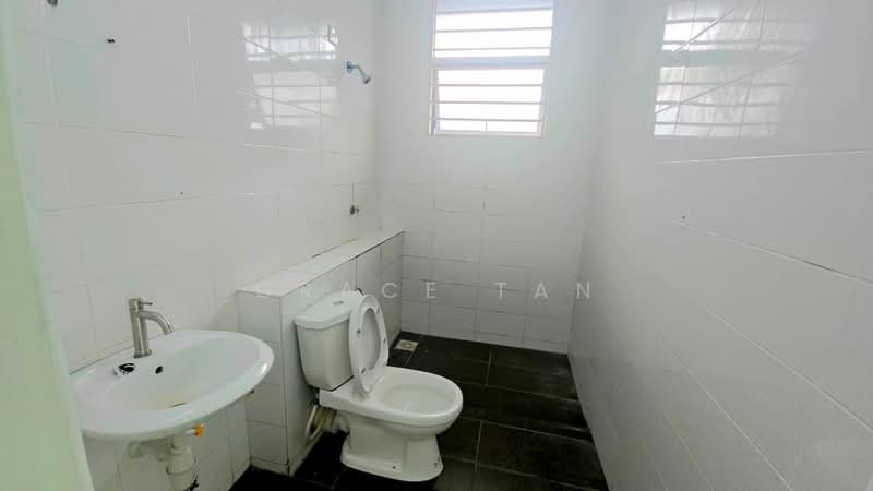 Rumah Teres 3 Tingkat untuk Disewa di Taman Bangi Avenue (Bangi) - Grace Tan - PropertyGuru.com.my